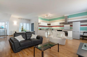 Authentic house 3 10min from the port